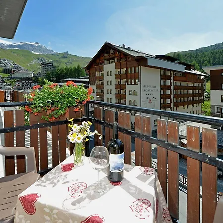 Cervino Valley House Rododendro Апартаменты Брей-Червиния
